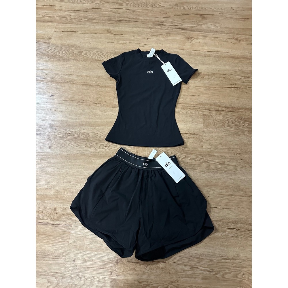 Alo Yoga Womens M Black Matching Set Short Sleeve Top Running Shorts NWT